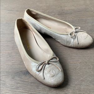Chanel leather ballet flats